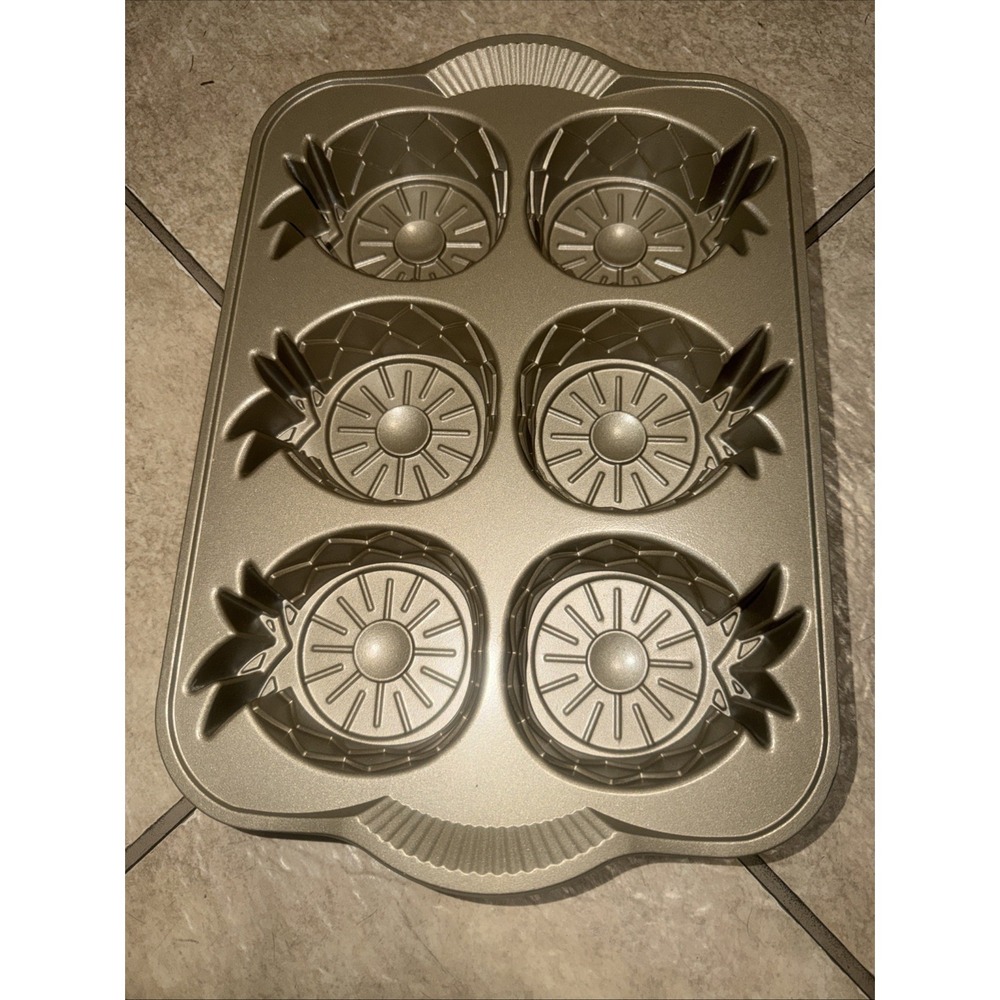 Nordic Ware Pineapple Upside Down 6 Mini Cakes Pan‎ 5 Cup Capacity Cast Aluminum